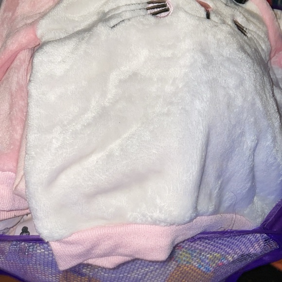 Mystery box of Children Clothing from my closet or unlisted min 20 pieces $30 - Picture 6 of 8